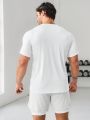 Men's Letter Print Drop Shoulder Sleeve Sporty T-Shirt