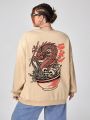 Ganasnyabiru Plus Japanese Letter & Dragon Graphic Drop Shoulder Oversized Sweatshirt