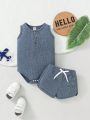 SHEIN 2pcs/Set Infant Boys' Casual And Comfortable Sleeveless Jumpsuit With Shorts, For Home And Daily Wear