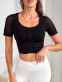 Ruched Front Contrast Fishnet Raglan Sleeve Crop Sports Tee
