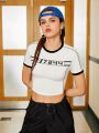 Street Sport Contrast Trim Letter Print Cropped Athletic T-Shirt