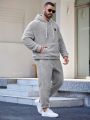 Manfinity Men's Plus Size Letter Patchwork Plush Lined Hoodie And Pants Knitted Casual 2pcs/Set
