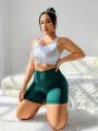 Daily&Casual Plus Size Solid Color Outer Seam Design Yoga Shorts