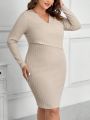 SHEIN Clasi Women's Plus Size Solid Color V-neck Ribbed Knit Dress