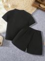 SHEIN 2pcs/Set Baby Boys' Casual Face Pattern Printed Short Sleeve T-Shirt And Shorts, Spring/Summer
