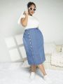 SHEIN CURVE+ Plus Size Single-breasted Denim Mini Skirt