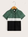 SHEIN Teen Boy's Color Block Knitted Polo Shirt With Turn-Down Collar And Half Open Placket