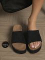 Plus Size Solid Color Thick Bottom Slippers