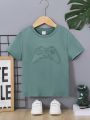SHEIN Kids EVRYDAY Young Boys' Casual 3d Embossed T-Shirt