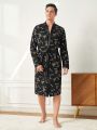 Men'S Cartoon Printing Belted Robe With Front Pocket