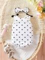 Baby Girl's Elegant And Cute Black And White Love Heart Bowknot Romper Set With Bowknot Headband For Spring And Summer