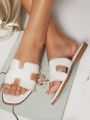 Women's Solid Color Flat Sandals For Any Occasion