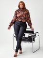 cha5rlie Plus Size Shirred Blouse With Notch Collar And Cuffs, All Over Print Design