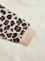 SHEIN Toddler Girls' Leopard Print Raglan Sleeve Sweatshirt With Heart Pattern