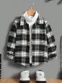 SHEIN Kids EVRYDAY Boys' Casual Comfortable Plaid Woven Long Sleeve Shirt, Loose Fit