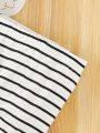 SHEIN Baby Girls' Casual Striped Cat Pattern Short-Sleeve T-Shirt And Long Pants Pajama Set