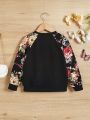 SHEIN Kids CHARMNG Girls' Loose Fit Knit Floral Printed Sweater With Raglan Sleeve And Round Neckline