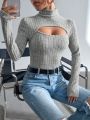 SHEIN Clasi Cut Out Front Turtleneck Bodysuit