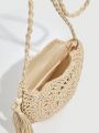 Destination Collection Beige Straw Bag Vacation Circle Shaped For Outdoor Travel