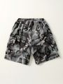 SHEIN Tween Boys Casual Camouflage Print Pattern Patch Pocket Woven Shorts
