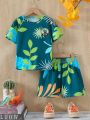 SHEIN Kids SUNSHNE Toddler Boys' Vacation Style Printed Short Sleeve T-Shirt And Shorts Set