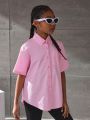 SHEIN Kids Cooltwn Tween Girls' Loose Short Sleeve Casual Shirt With Sunglasses And Letter Print, Curved Hem