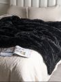 1pc Luxury Plush Blanket, Soft & Cozy, Thick & Warm, For Sofa, Bed, Chair, Fuzzy & Elegant Home Decor