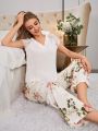 Women's White V-neck Lace Short-sleeved Top Trousers Pajama Set