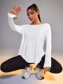 SHEIN Daily&Casual Solid Color Long Sleeve Thumb Hole Sports T-Shirt