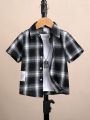 SHEIN Kids EVRYDAY Boys' Patched Shirt With Buttoned Down Collar And Buttoned Cuffs