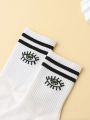 Maria Clara Maia Stripe & Eye Pattern Casual Sports Mid-Calf Socks