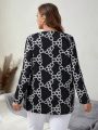EMERY ROSE Women's Large Size Chain Print Shawl Collar Jacket
