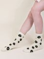 solmariart Fashionable Floral Pattern Mid-calf Socks