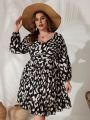 SHEIN VCAY Plus Size Women's Printed Lantern Sleeve Dress