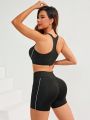 SHEIN Yoga Futuristic Color Block Round Neck Vest And Pocket Shorts Sports Set