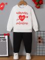 SHEIN Kids EVRYDAY Boys' Personalized Fun And Interesting English Printed Letter Sweatshirt, Long Sleeve