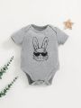 SHEIN Baby Boys' Cartoon Rabbit Pattern Round Neck Short Sleeve Bodysuit With Lap Shoulder