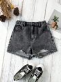 Teen Girls' Casual & Fashionable High-End Gray Denim Shorts With Frayed Hem And Stonewashed Effect
