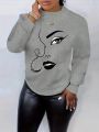 Women'S Plus Size Fleece Pullover Sweatshirt With Character Print