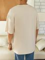 Manfinity Hypemode Men's Loose Fit Solid Color T-Shirt With Pocket Patch