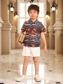 SHEIN Kids EVRYDAY Young Boy Casual Comfortable All-Match Shirt For Holiday
