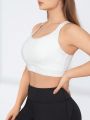 Yoga Basic Women's Plus Size Solid Color Round Neck Sports Bra