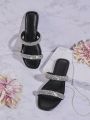 Women's Fashionable Flat Sandals Decorated With Rhinestones