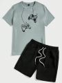 SHEIN Men Gamepad Print Tee & Drawstring Waist Shorts PJ Set
