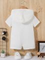 SHEIN Infant And Child Unisex Casual Solid Color Short-Sleeved Hooded Romper
