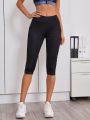 Yoga Trendy Mid-Calf Length Athletic Leggings Slight Stretch Tummy Control Training Leggings With Side Phone Pocket And Contrast Mesh