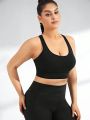 Plus Size Women's Sports Bra With Hollow Back Design