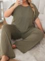 Plus Size Solid Color Textured Comfortable Pyjamas Set