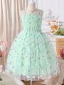 SHEIN Kids CHARMNG Tween Girl's Romantic And Elegant Mesh Pleated 3d Flowers Puffy Princess Dress With Large Swing, Suitable For Weddings And Parties In Spring And Summer
