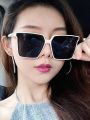 1pc Fashionable Vintage Large Square Frame Sunglasses In European And American Style